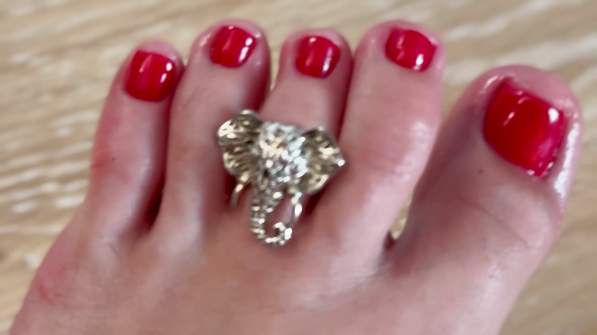 Pedicure – video od webkamerové modelky LadyDiLancaster