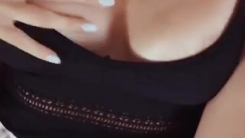 mmmm - відео від вебкаммоделі sweetmasha