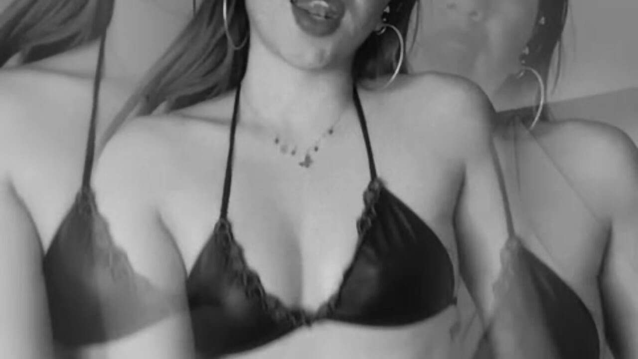 Love me! - video by EmmaSwift_ cam model