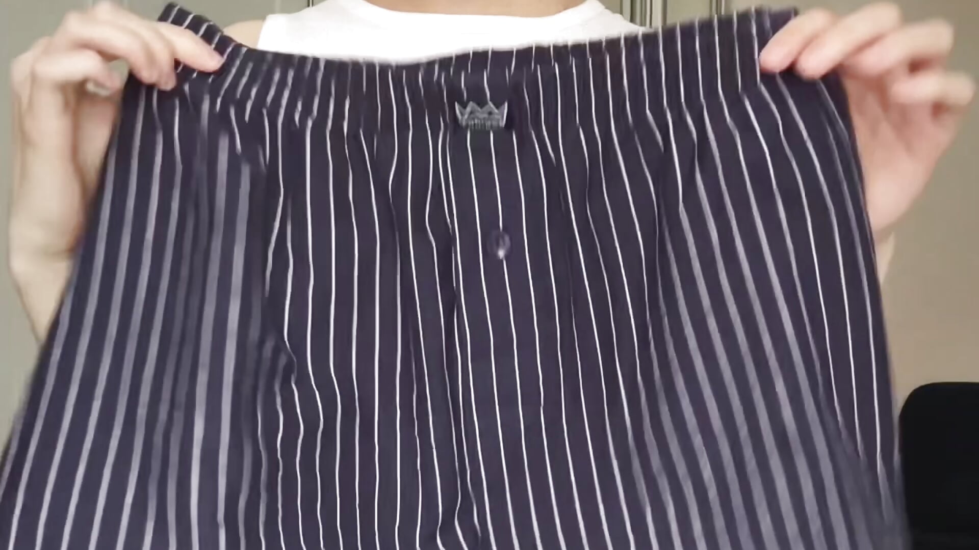 A_emulus enjoying herself