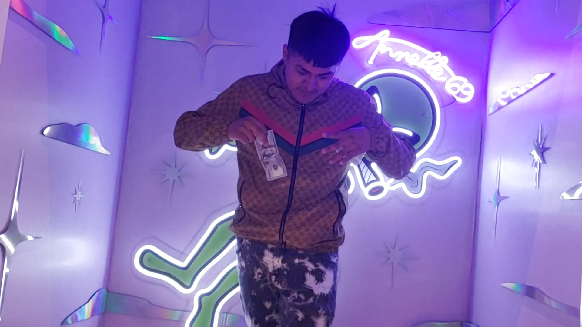 My IG @4emchp - clip cu 4emchp23 model videochat