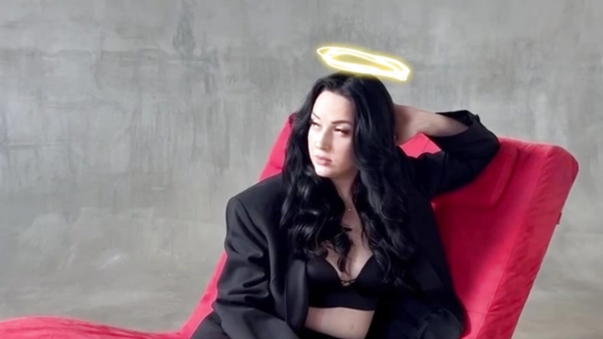 Angel or demon - video by vitalina_freedom cam model