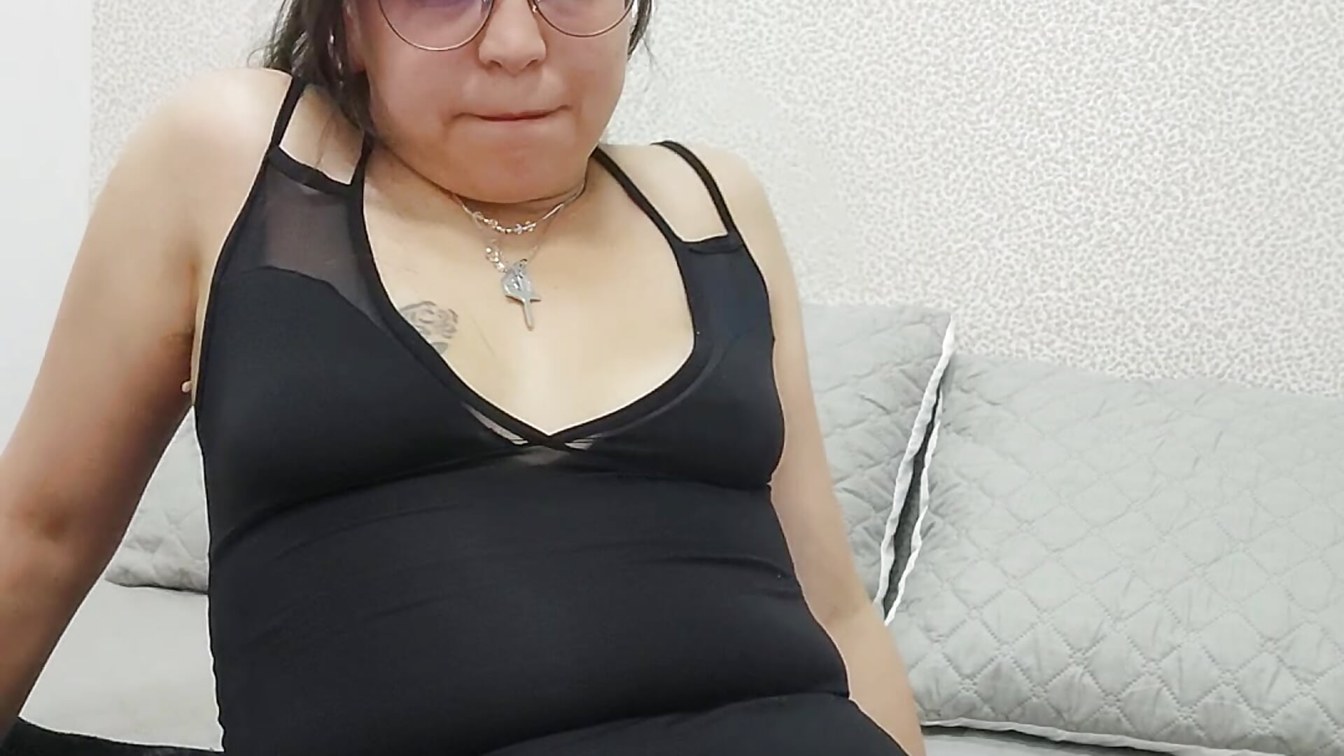 Hello baby - - video by GabiFoks cam model