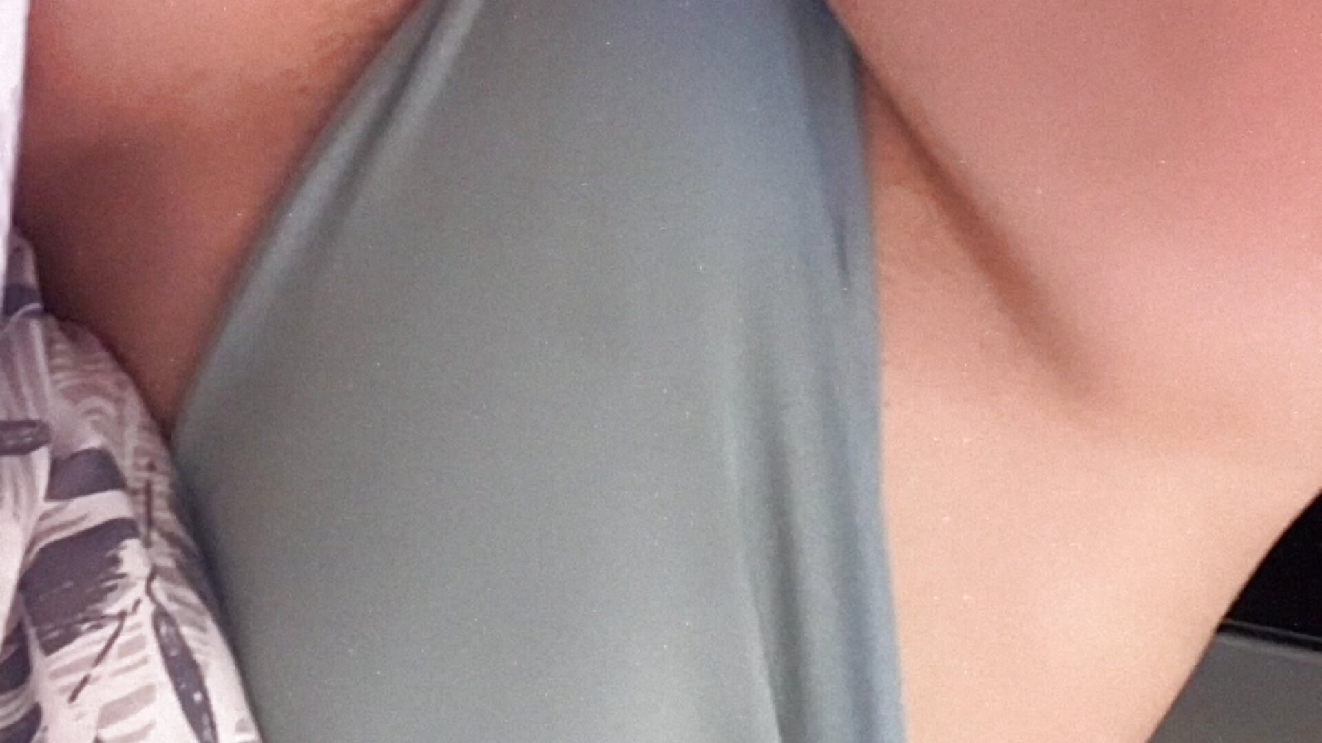 Day hot in my house 🔥 - video by camilleDiaz16 cam model