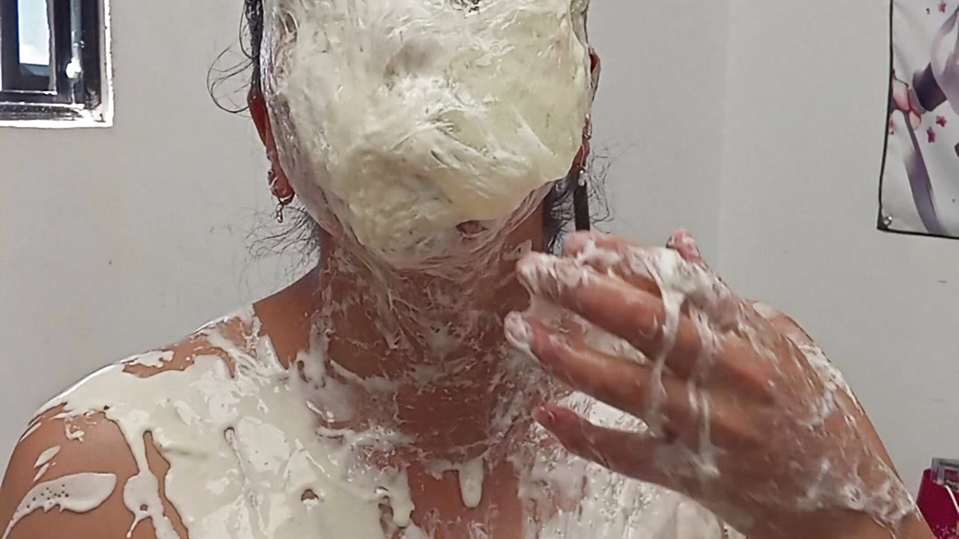 Saliva y mor bukkake  hot🤪🤪🤪🤪 - فيديو من shinobu_kocho_11 موديل الكام