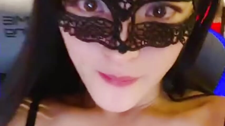 Sexy Tina - vidéo du modèle de showcams Asiantina@xh