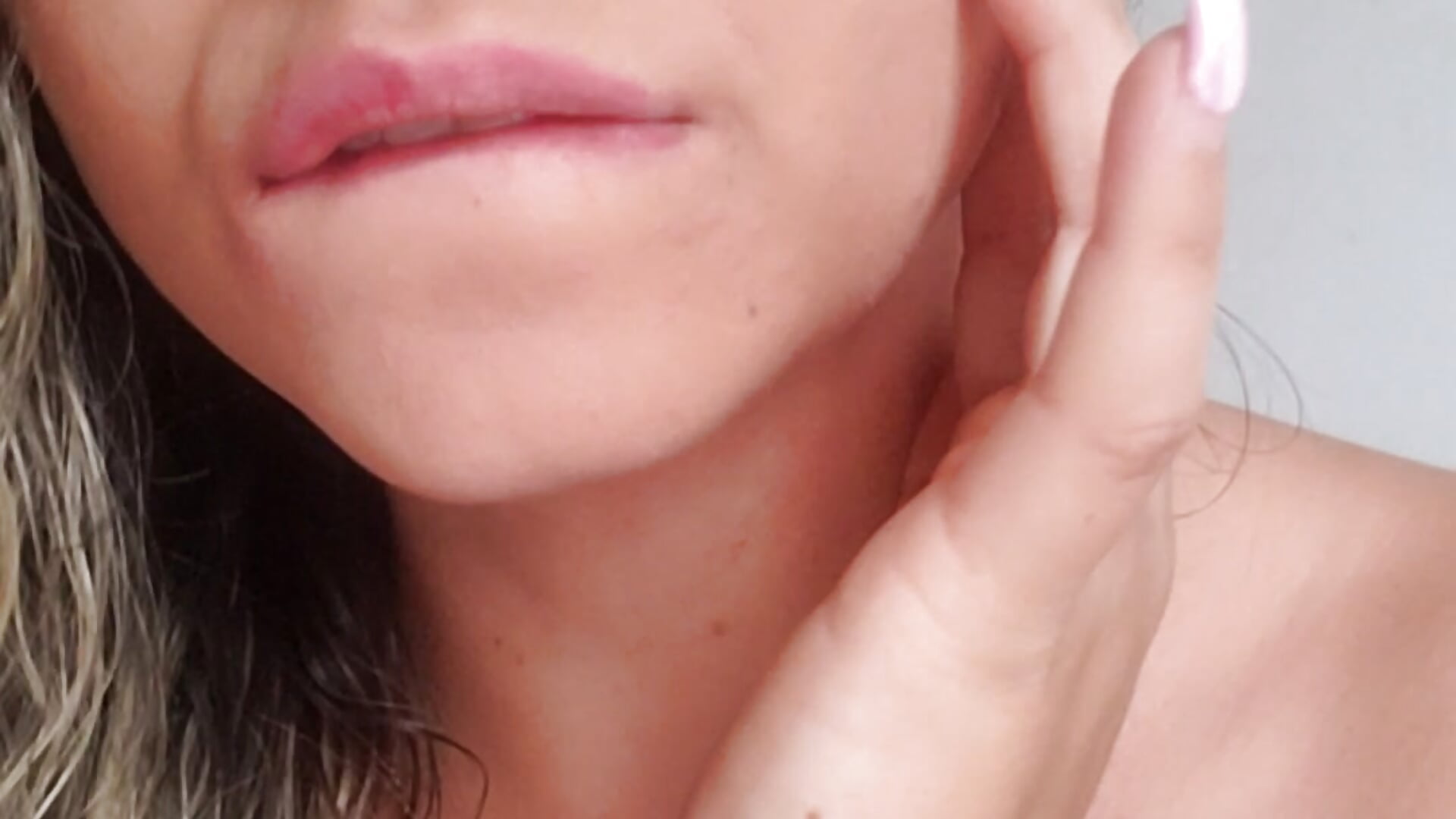 My Mouth is Ready for Be Fucked! - video by sarita_duque cam model