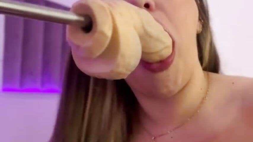 Fuck blowjob - video by rouse_lili cam model