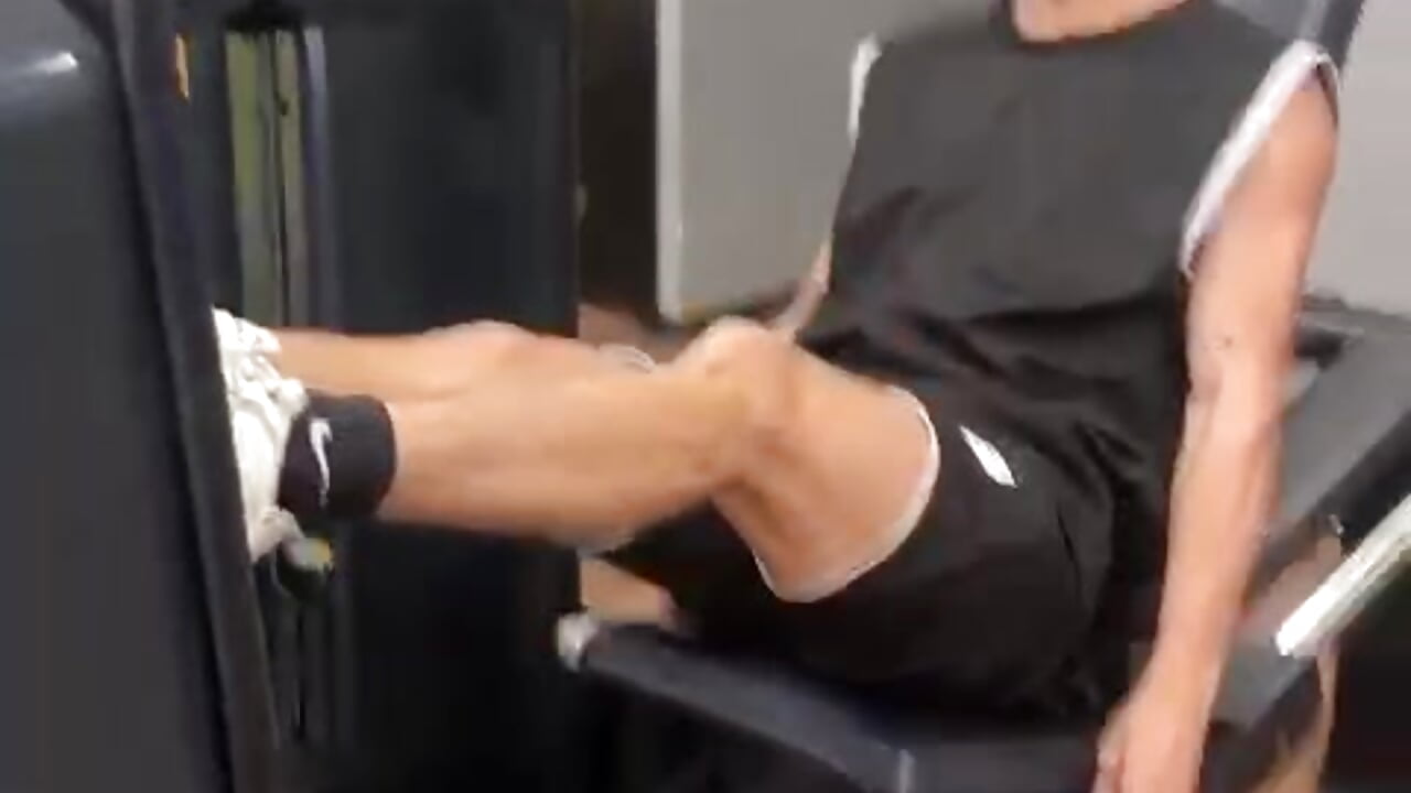 training legs - Austin_and_Jhon 님의 동영상