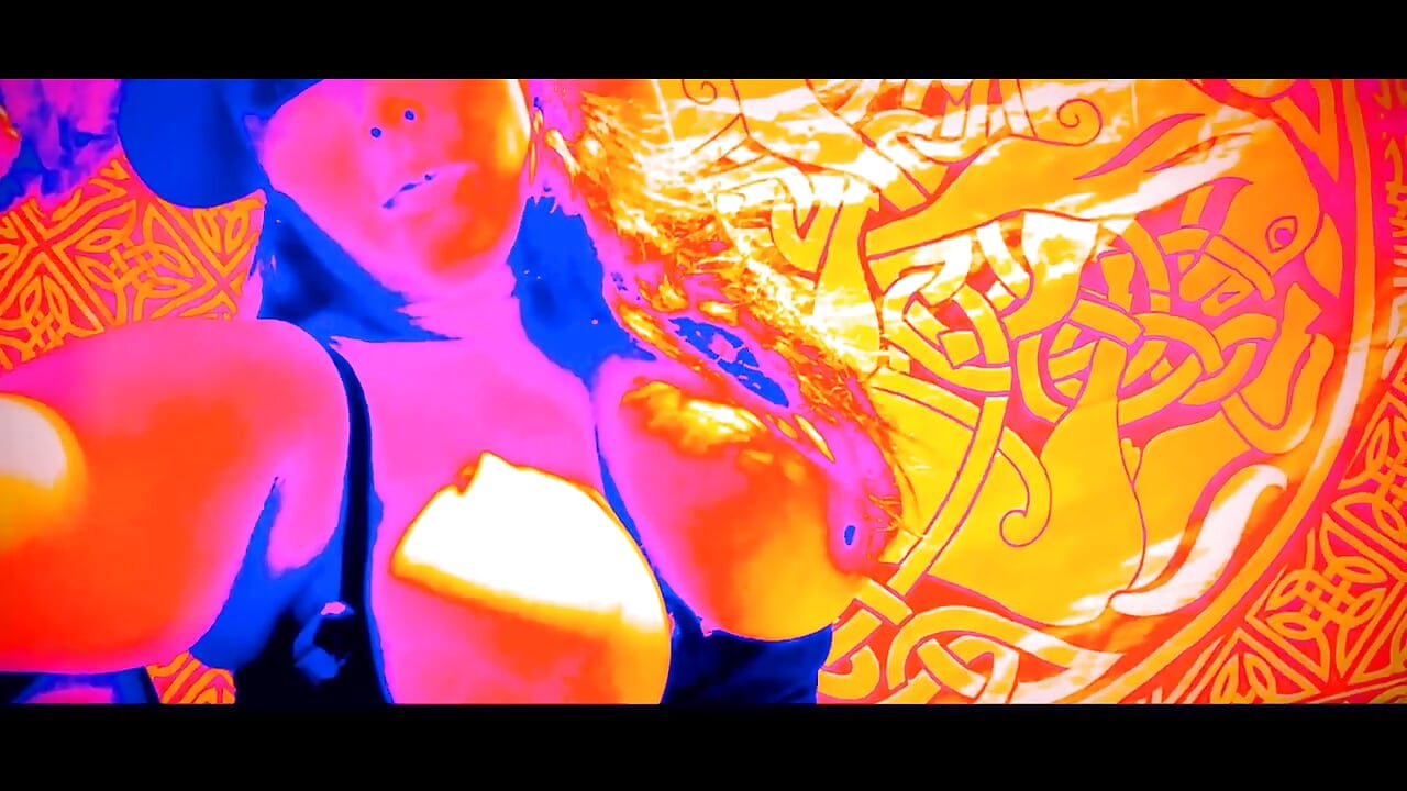 Baily at it again! - video by BailyCream69onme cam model