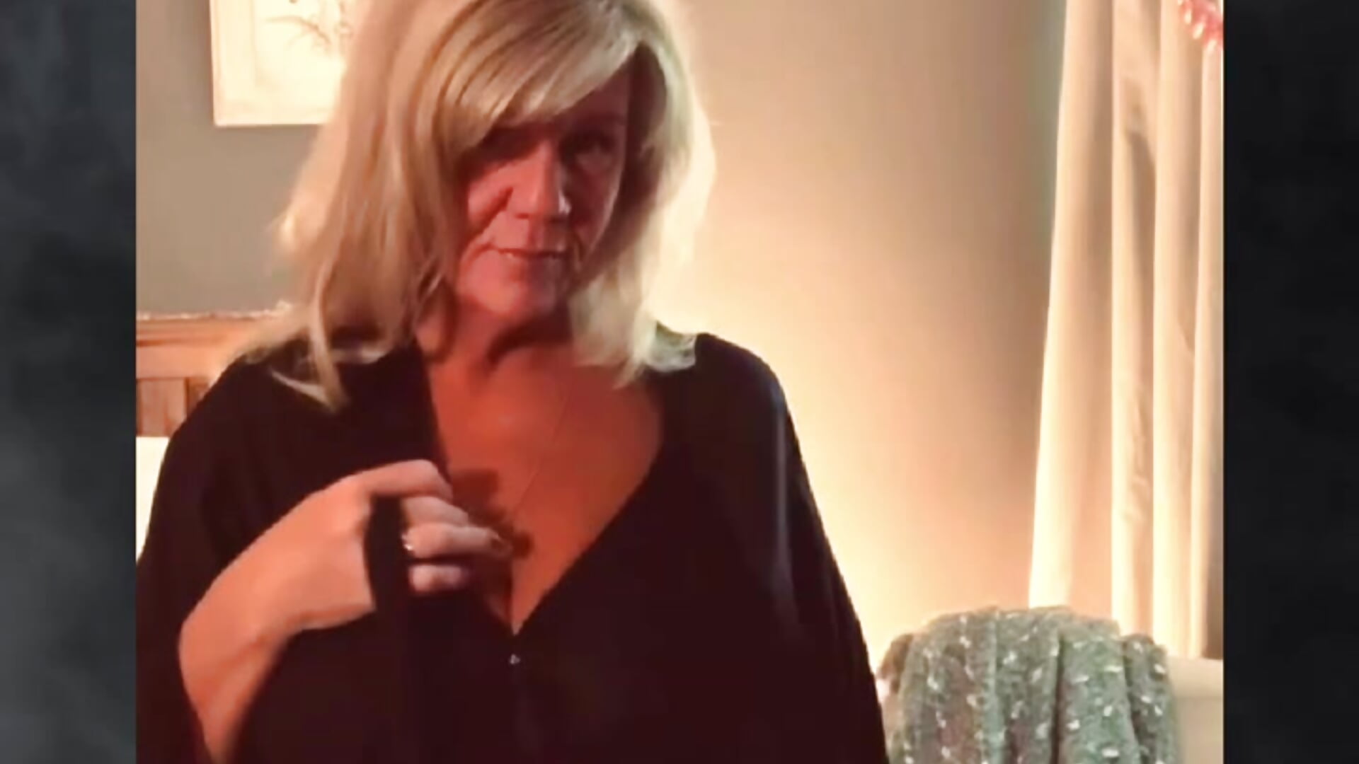 Hello!! - video di Lenaxox modella di cam