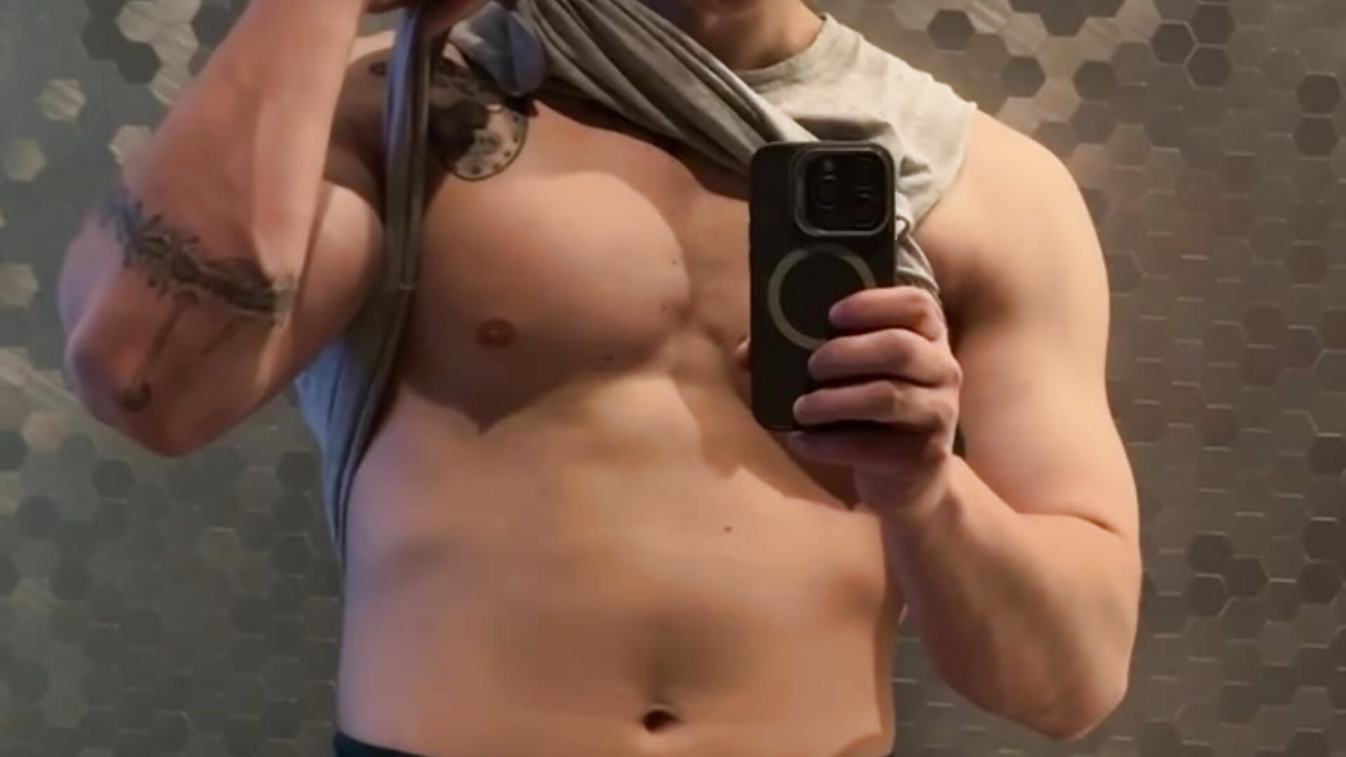 Would you like to touch it? - poorpornactor 캠 모델의 동영상