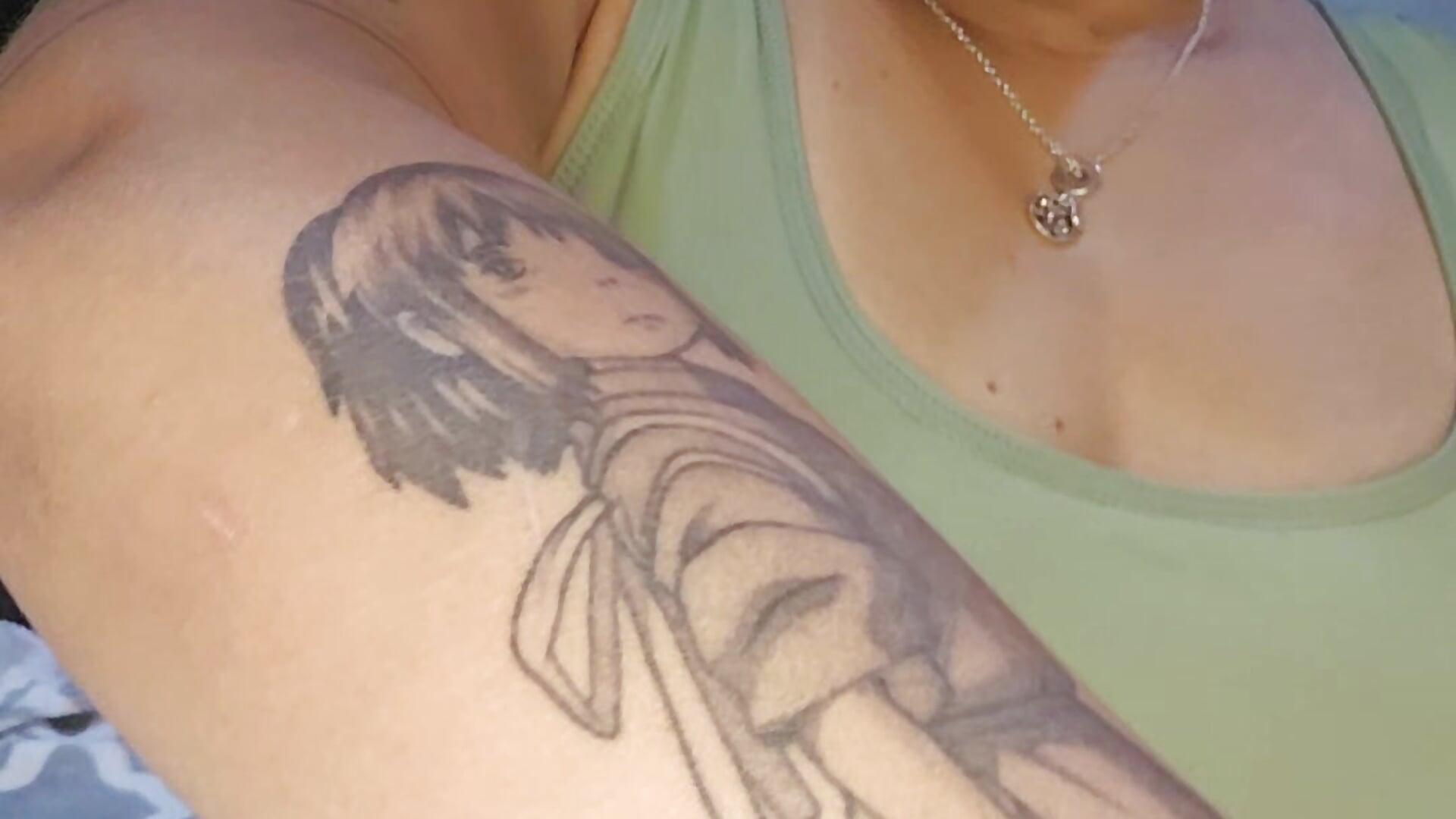 Tatuajes - video by Daniela_mendoza26 cam model