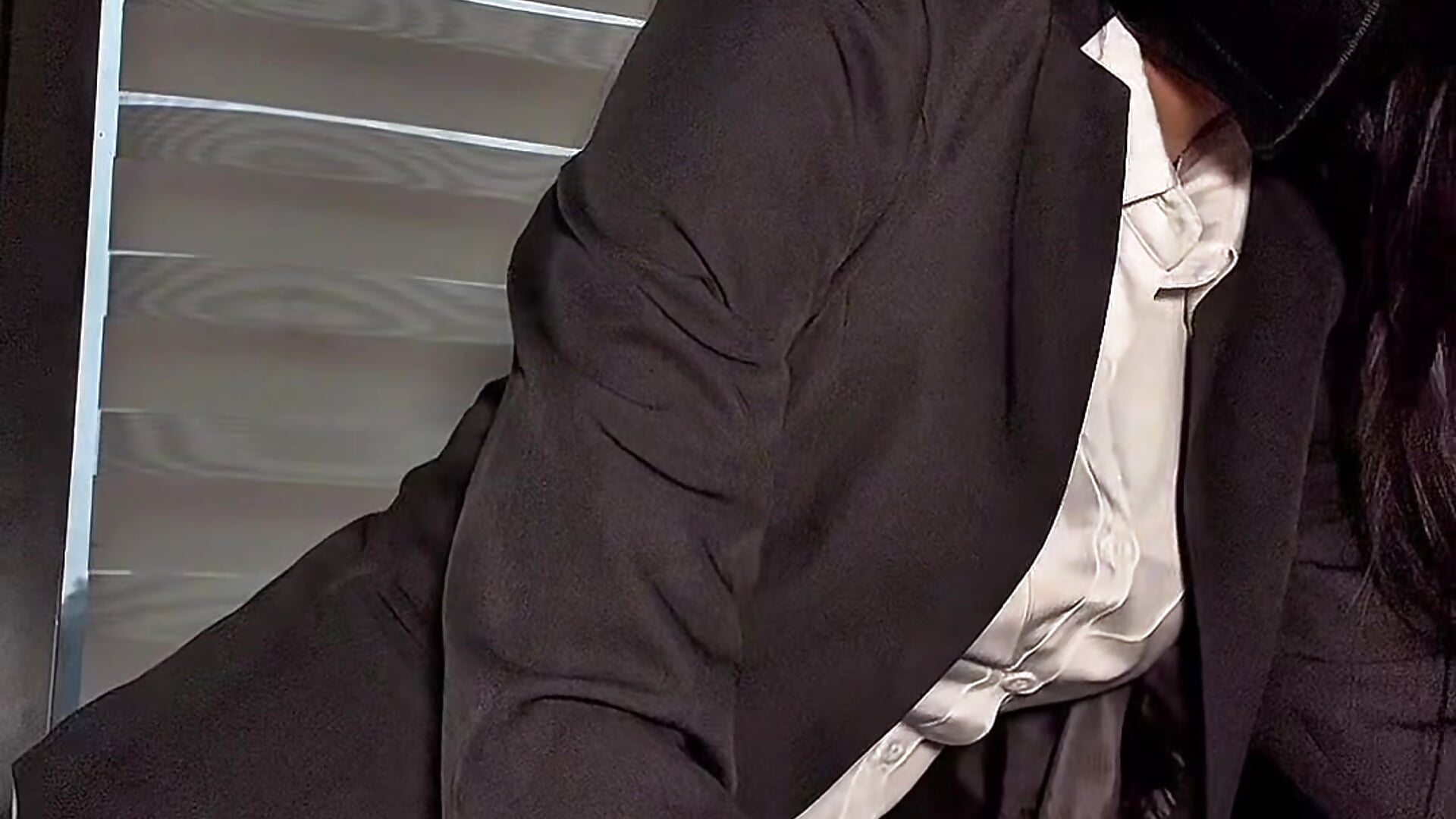 02年律师兼职直播，没直播的时候就是在上班哦～记得想我～ — filmik xiao-Lin, modela(-lki) na kamerkach