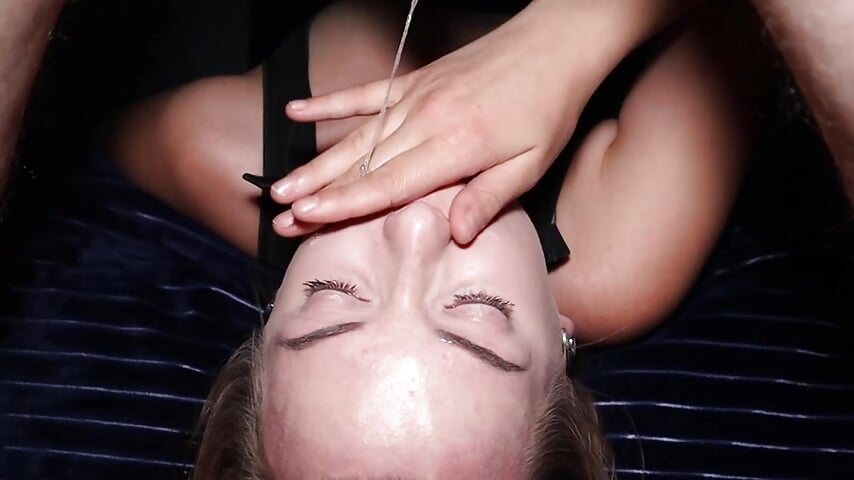 Upside down sloppy deepthroat