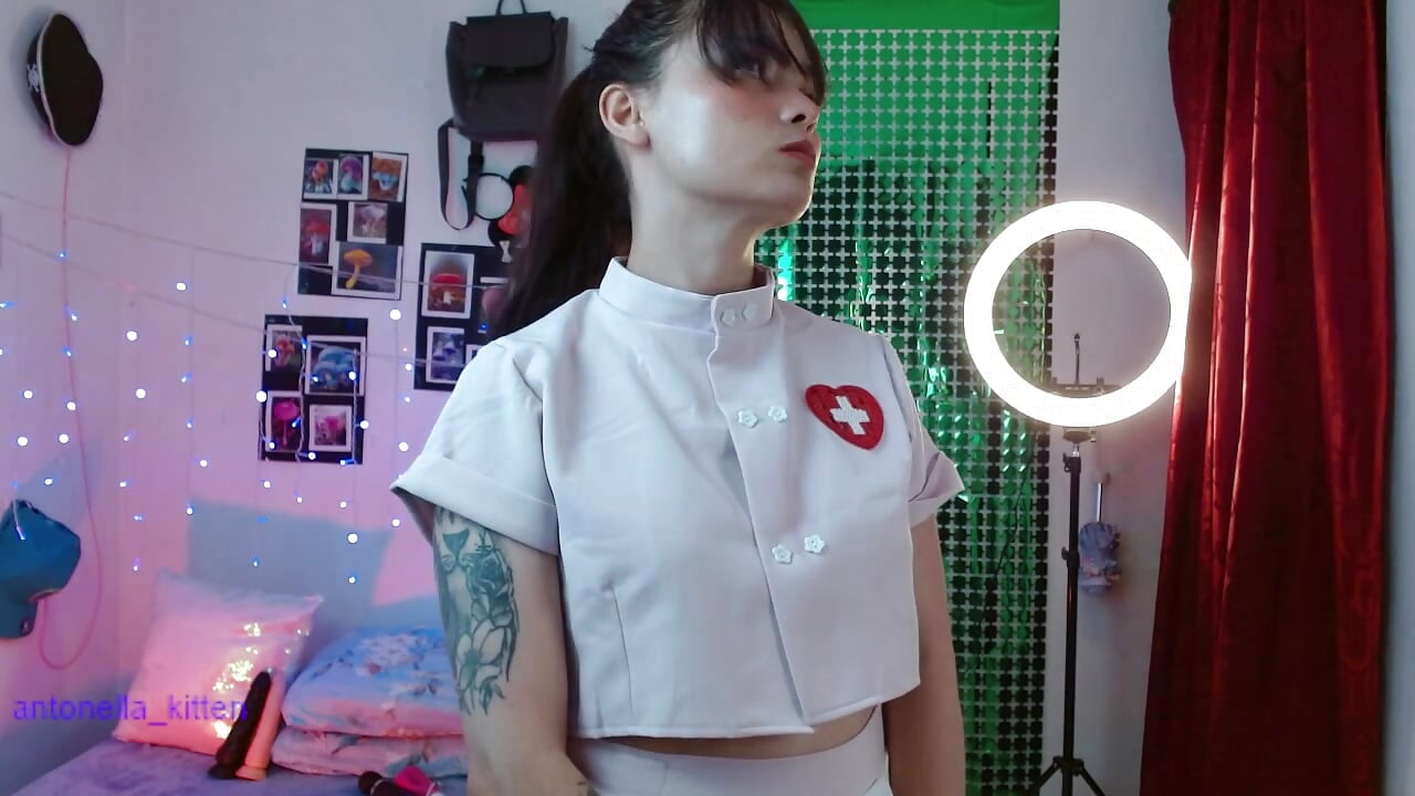 Cute nurse - video by Pedacitode_Mar cam model