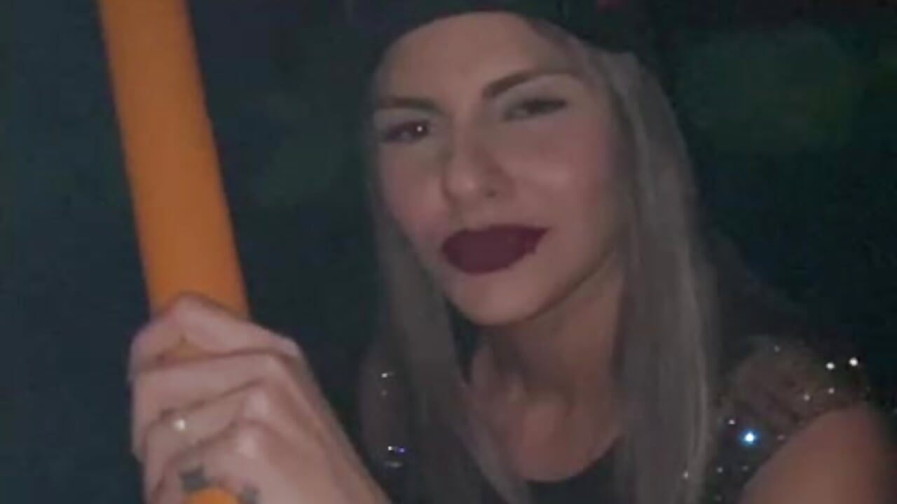 VID-20230210-WA0162 - video by blonde_cat15 cam model