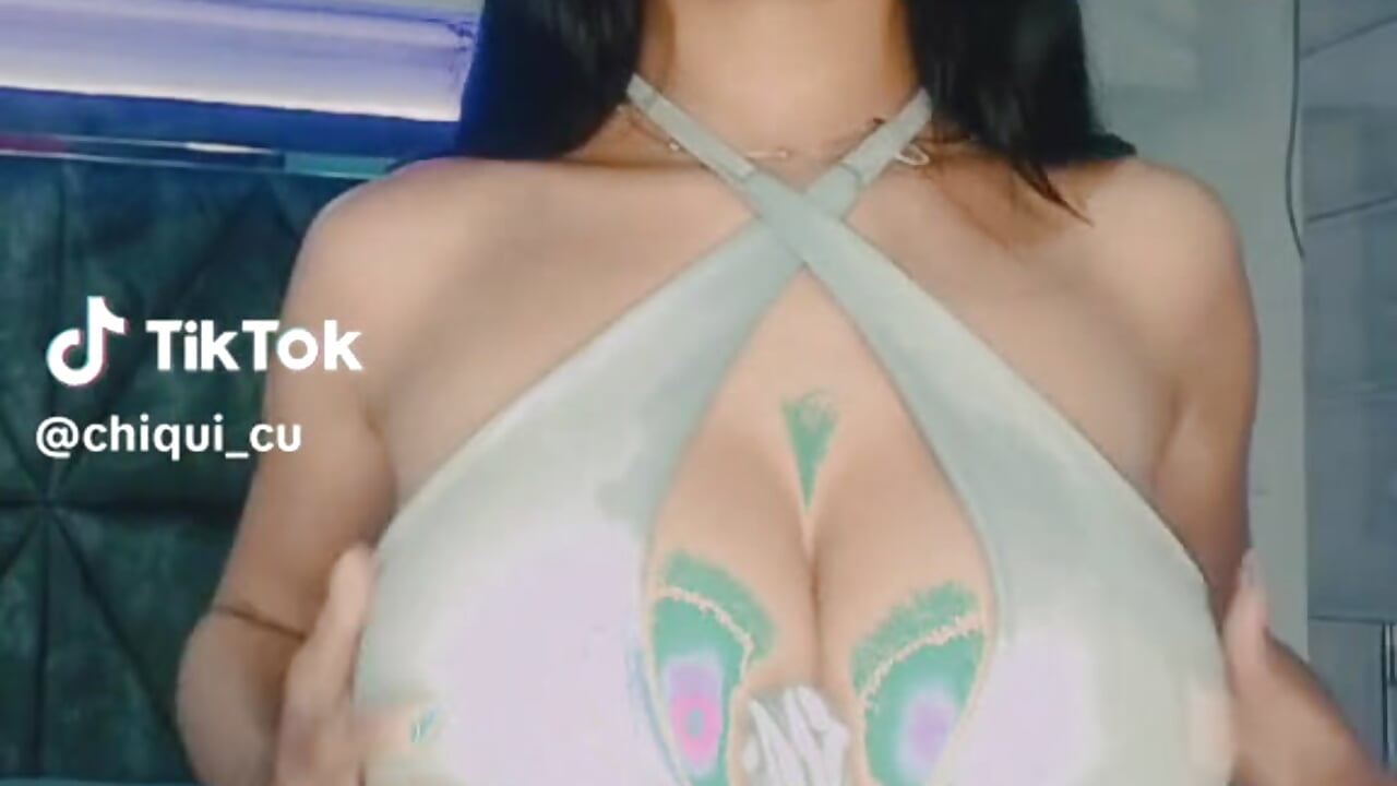 let's give love - video by Chiqui_cute cam model