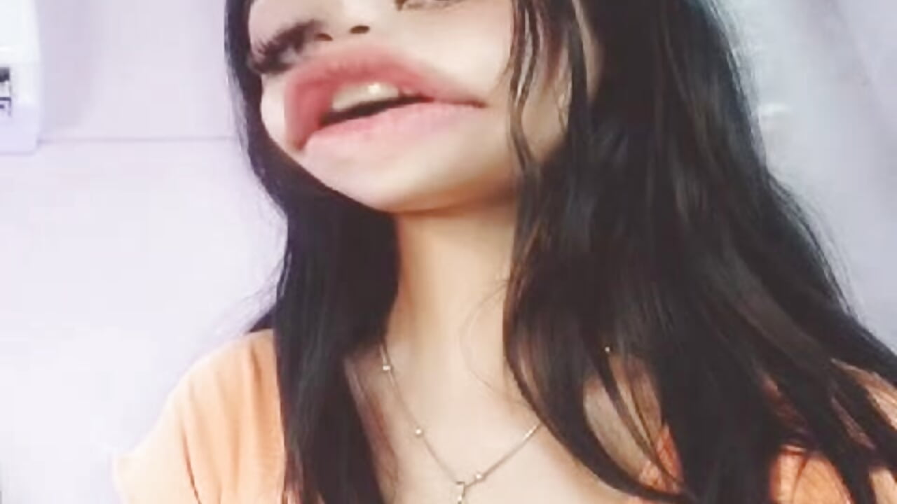 Como sería?– Chiqui_cute kameramodell videója