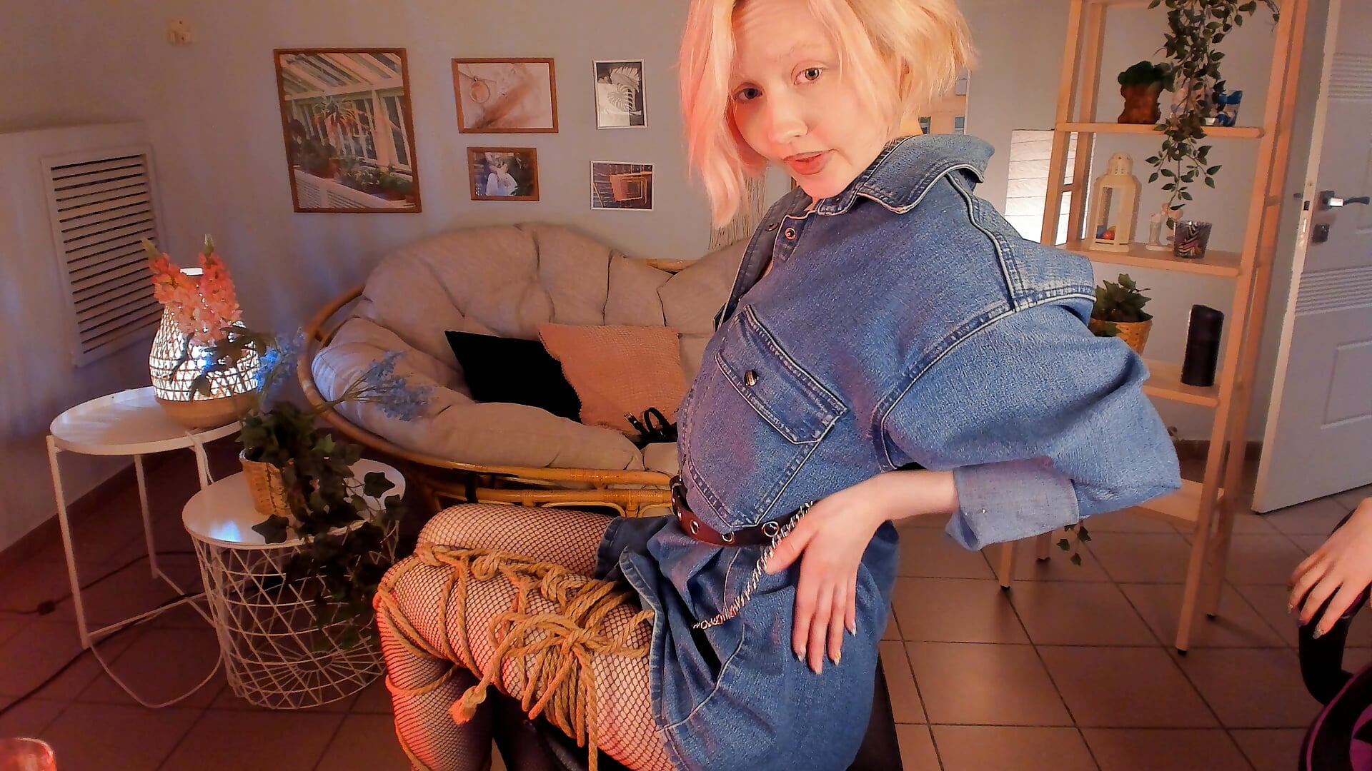 first time shibari - video by ReiYosimoto cam model