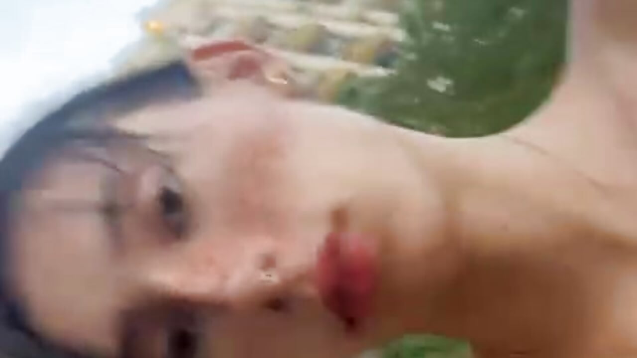 only me - vídeo de la modelo de cam alicee_salvatore