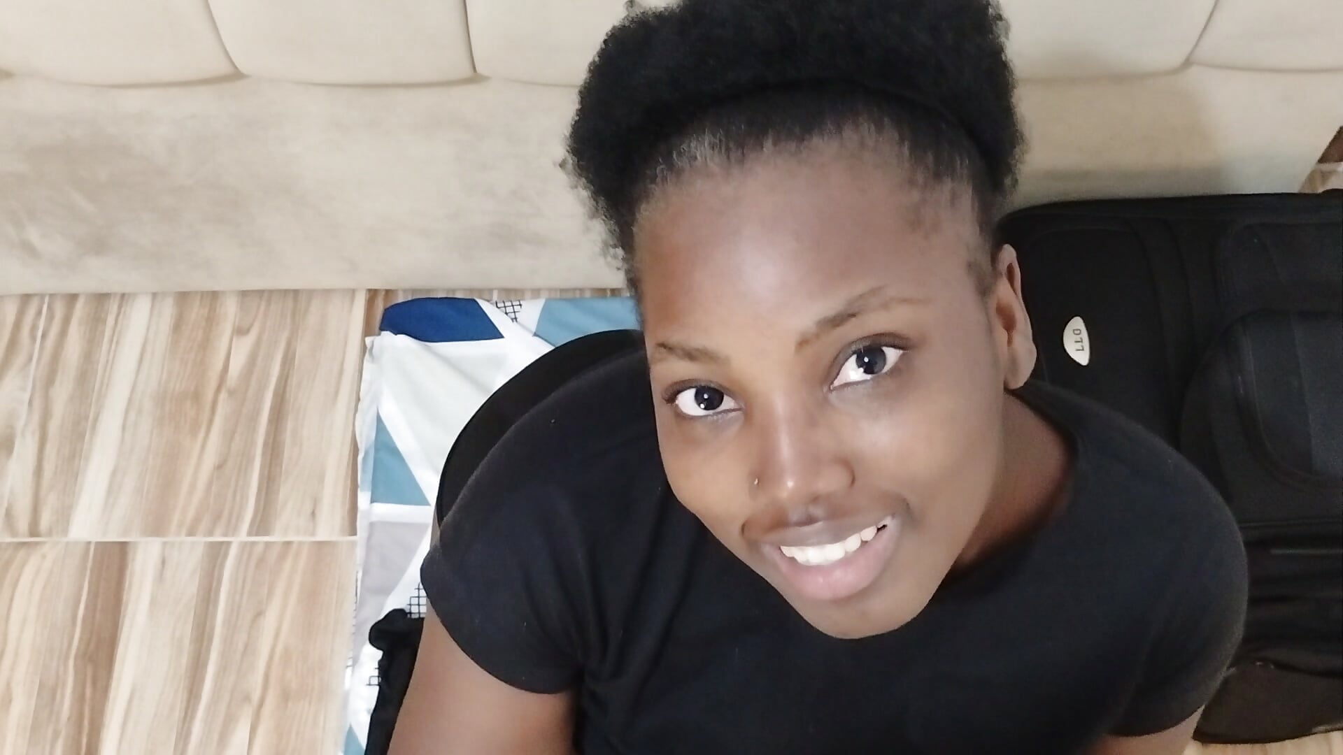 Don't Be Shy Stepbrother I Want to Have a Taste Of Your BBC - Ashaichious adlı kamera modelinin videosu