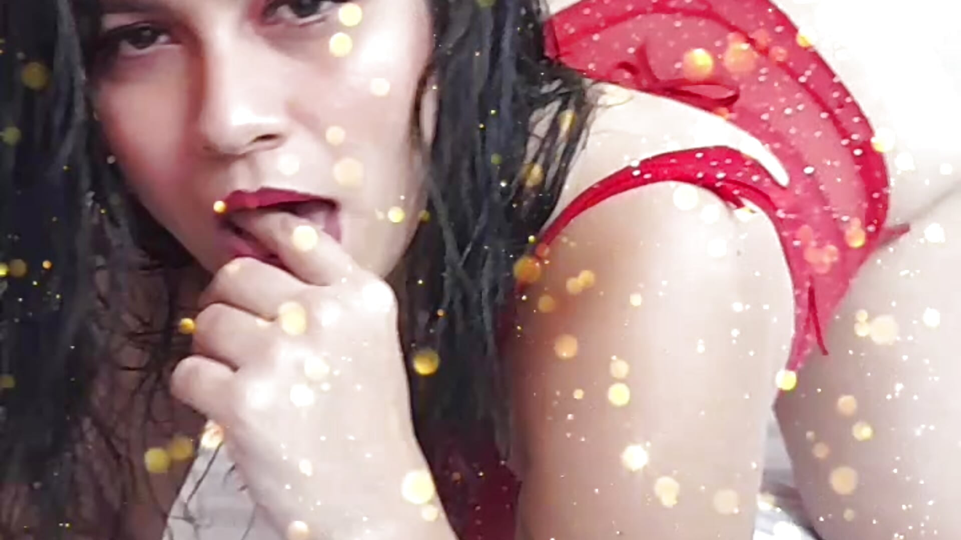 burning - video van gisellsaenz cam-model