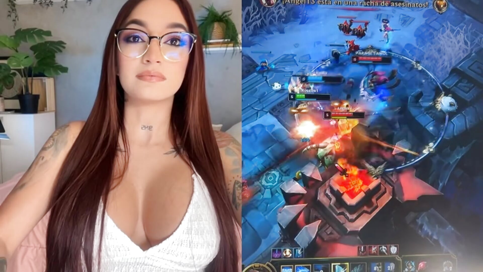 “JUST A SEXY GAMER 🎮✨ - video by DaniDusan_ cam model