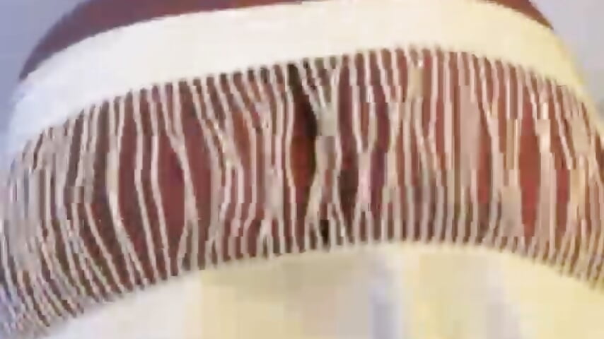 clapping ass queen - video by TamaraJonsx cam model