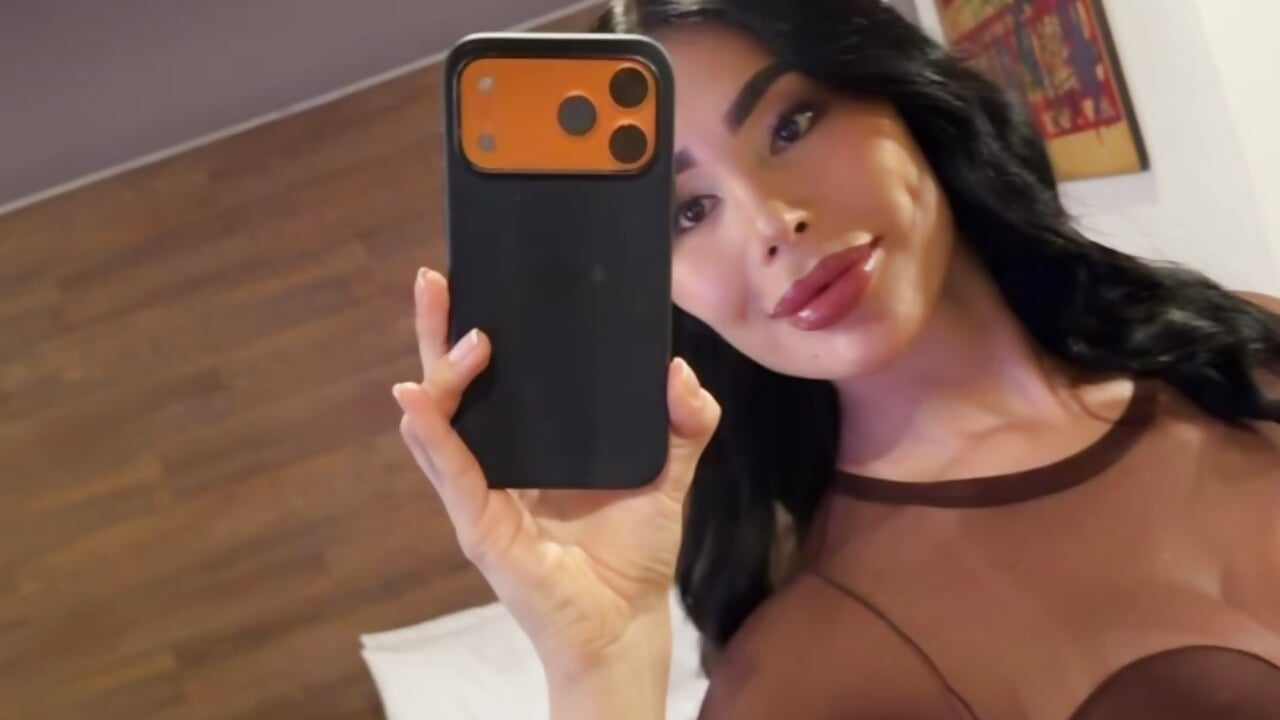 ♥ – видео вебкам-модели nelumbonucifera