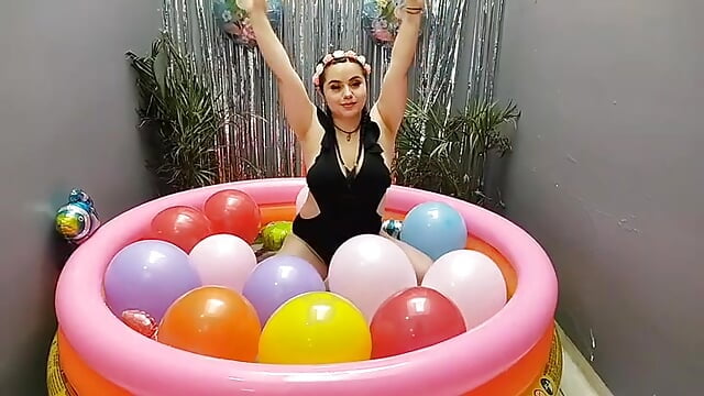 VID_20691023_030518_095 - video by ainohacarter_89 cam model