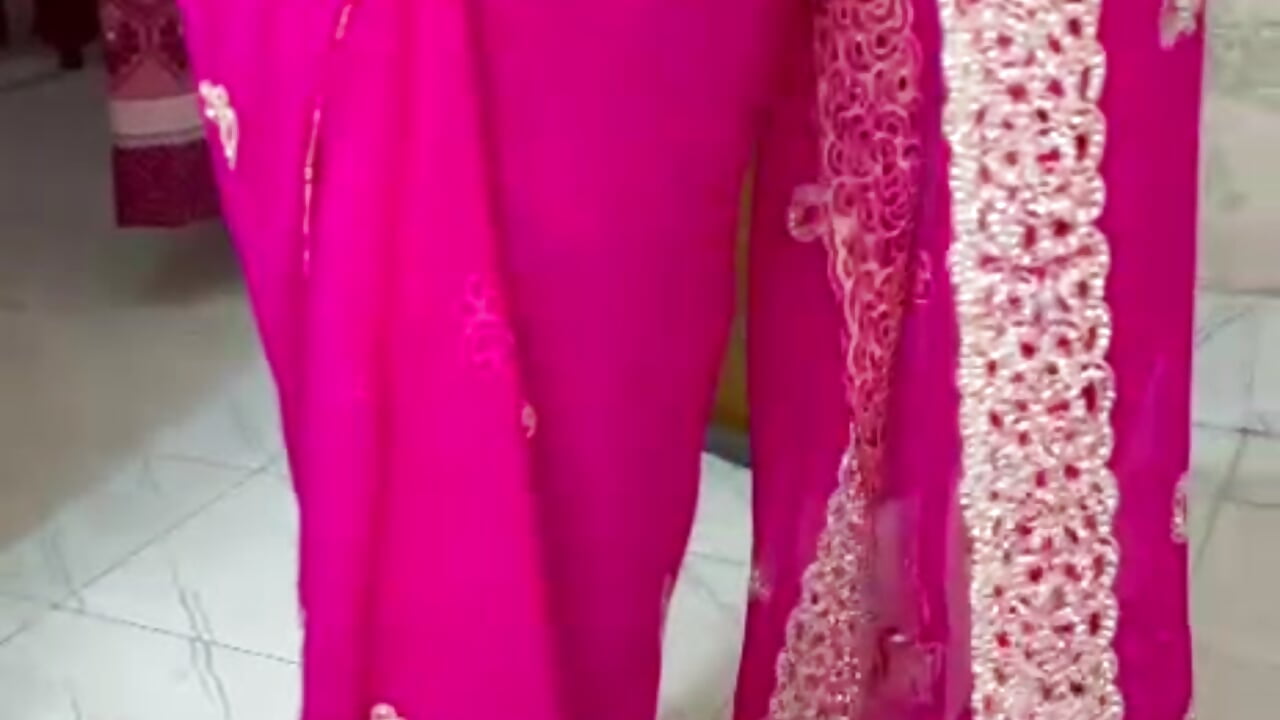 Bhabhi saree fashion - video di Shamimosman modella di cam