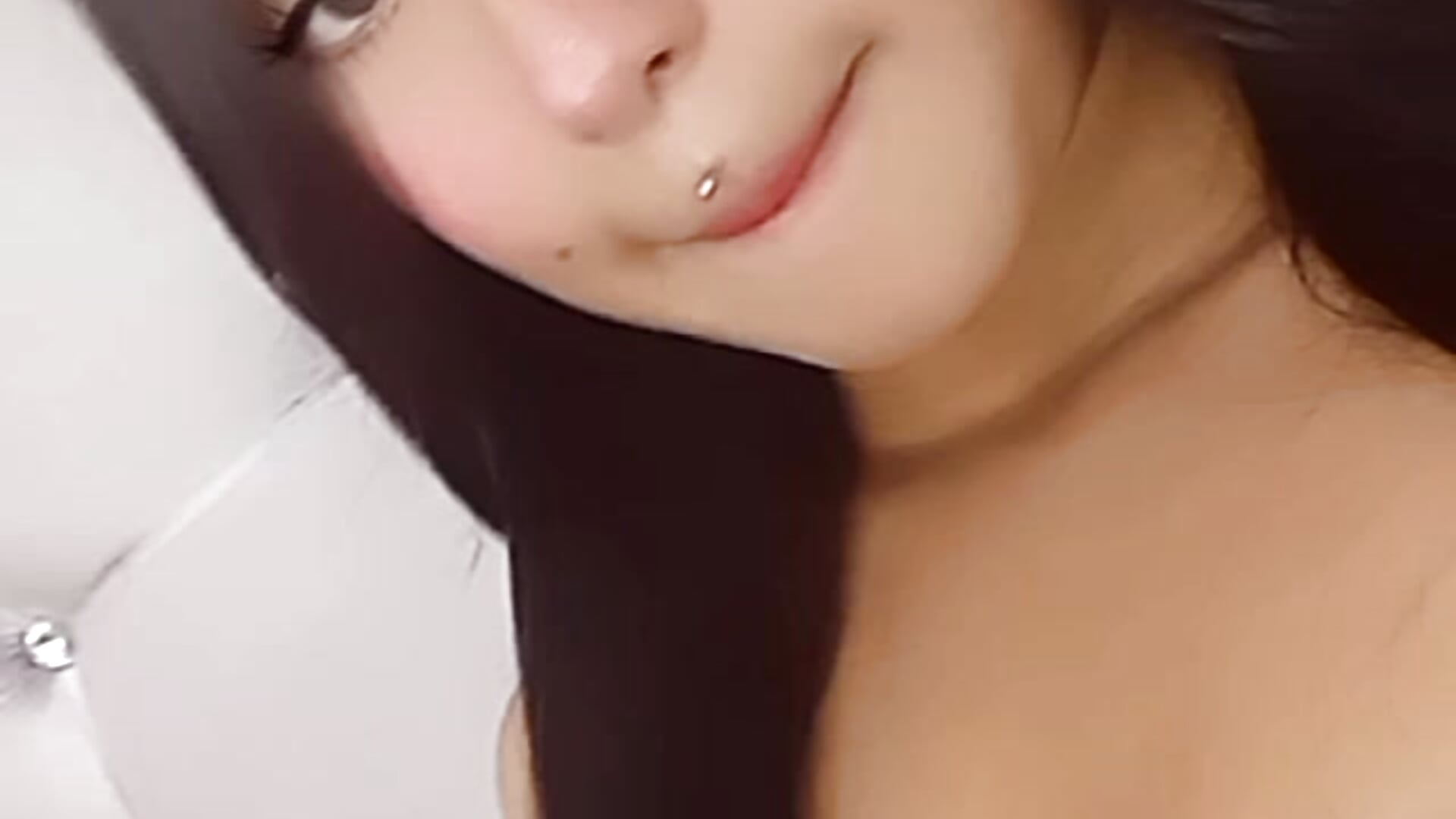 VID_151780511_201846_685 - video van stefanvix202 cam-model