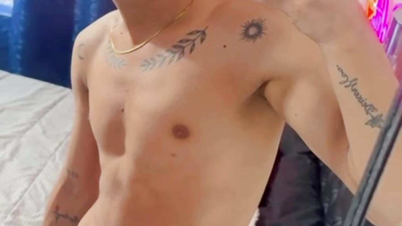 sexy muscles - video by Thompson_Jacob cam model