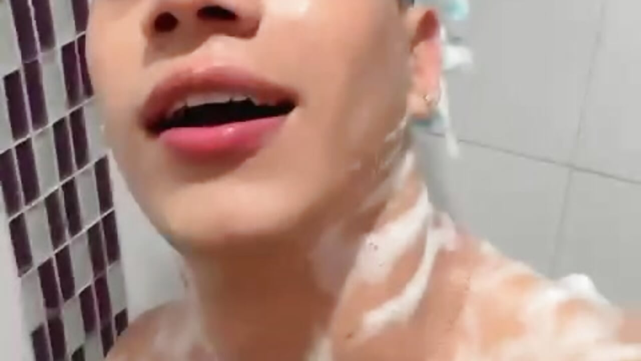 Kisses for you - video by Thompson_Jacob cam model