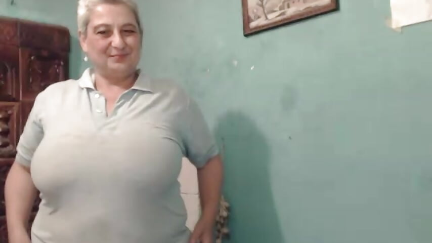 [25 Jun 17:37] Private Show - video by ExquisiteMature cam model