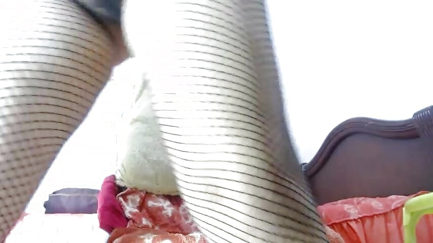 [12 Jul 12:30] Private Show - video van hottplay cam-model