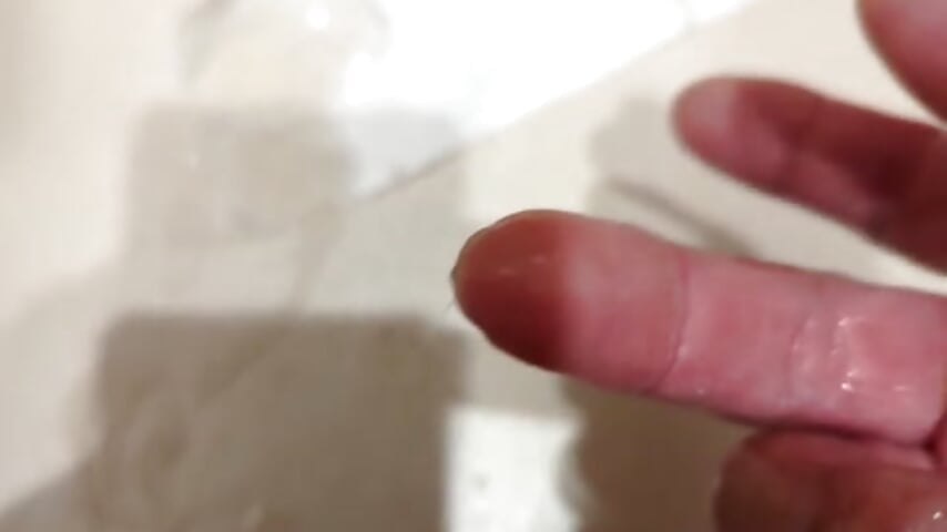 床が熱い精◯だらけ♥️The floor is covered in hot semen♥️ - video by RYOTA8888888888 cam model