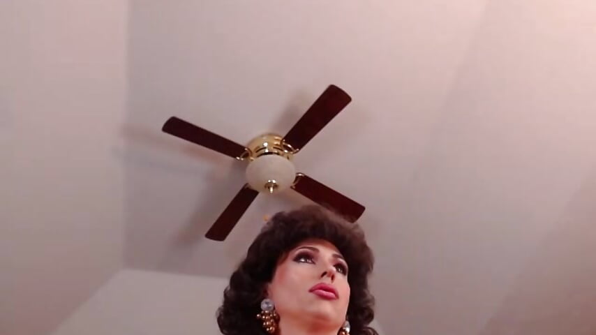 [13 Aug 15:26] Private Show - video di TSCassandraLove modella di cam