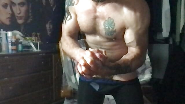 Flexin on youuuu - відео від вебкаммоделі ARCHERTASTE