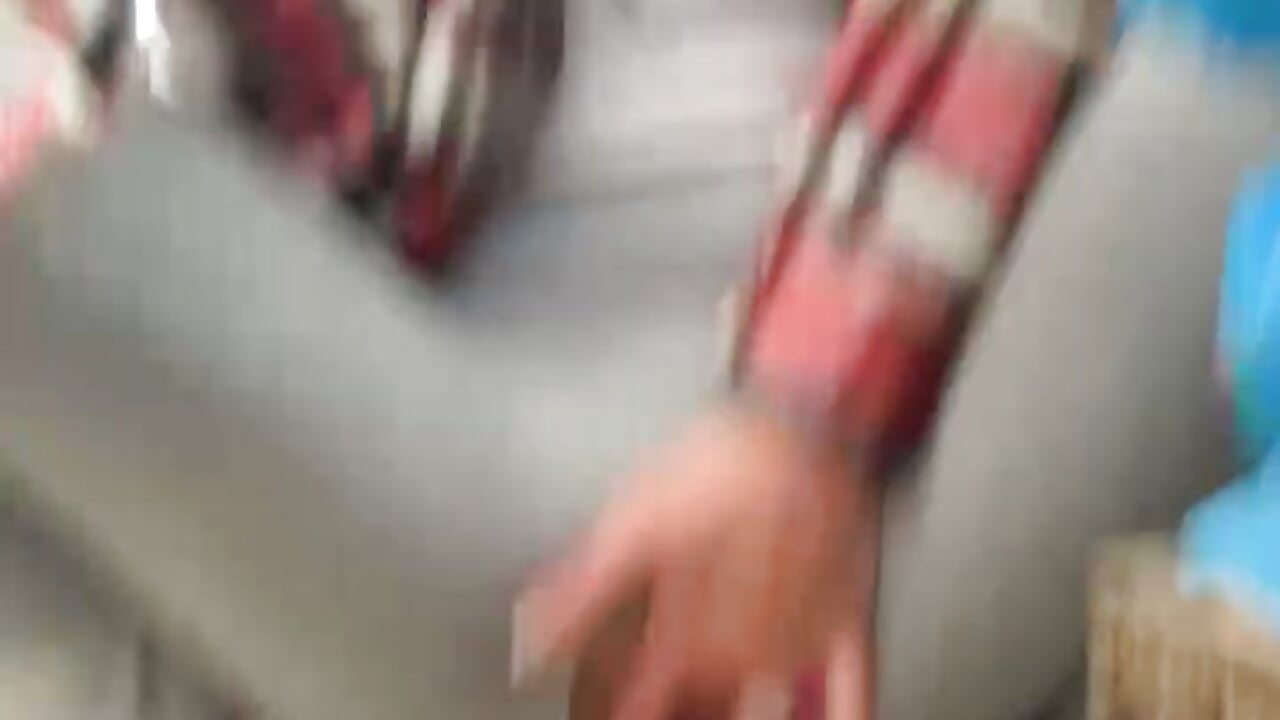 Water the Fertilizer - annablisss 캠 모델의 동영상