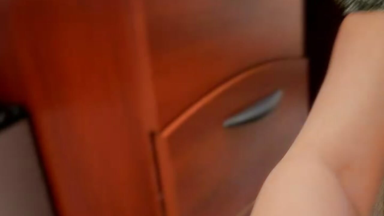 Big SQUIRT at work 4 you - βίντεο μοντέλου YourQueen18
