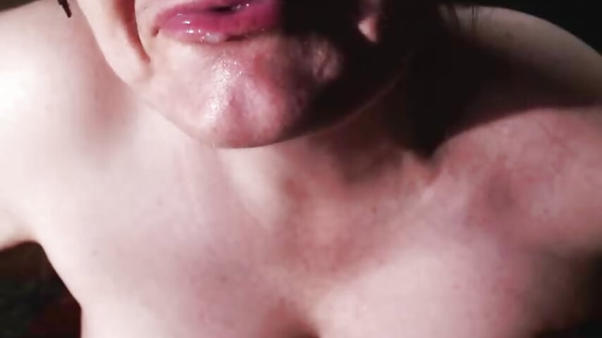 [19 Oct 22:51] Private Show - Santanna77 캠 모델의 동영상