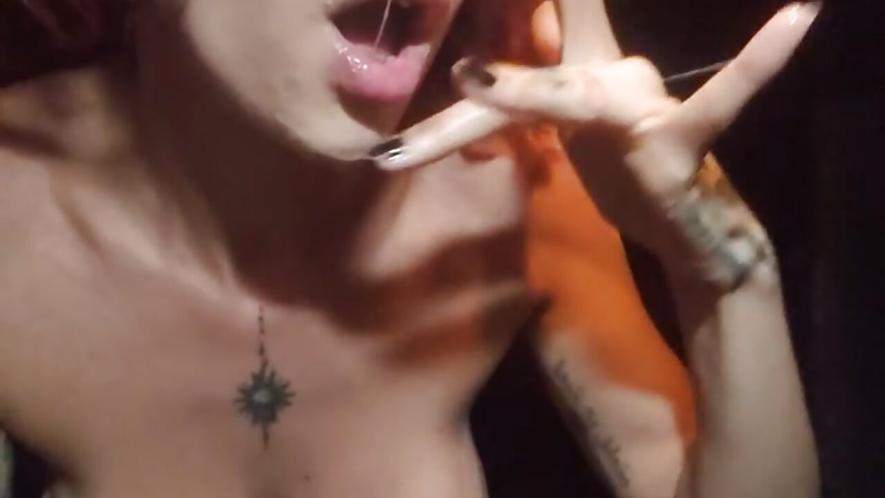 💦 STRANGER CUM ALL OVER MY FACE 💦 – video af FreyaFucksFans cam-model