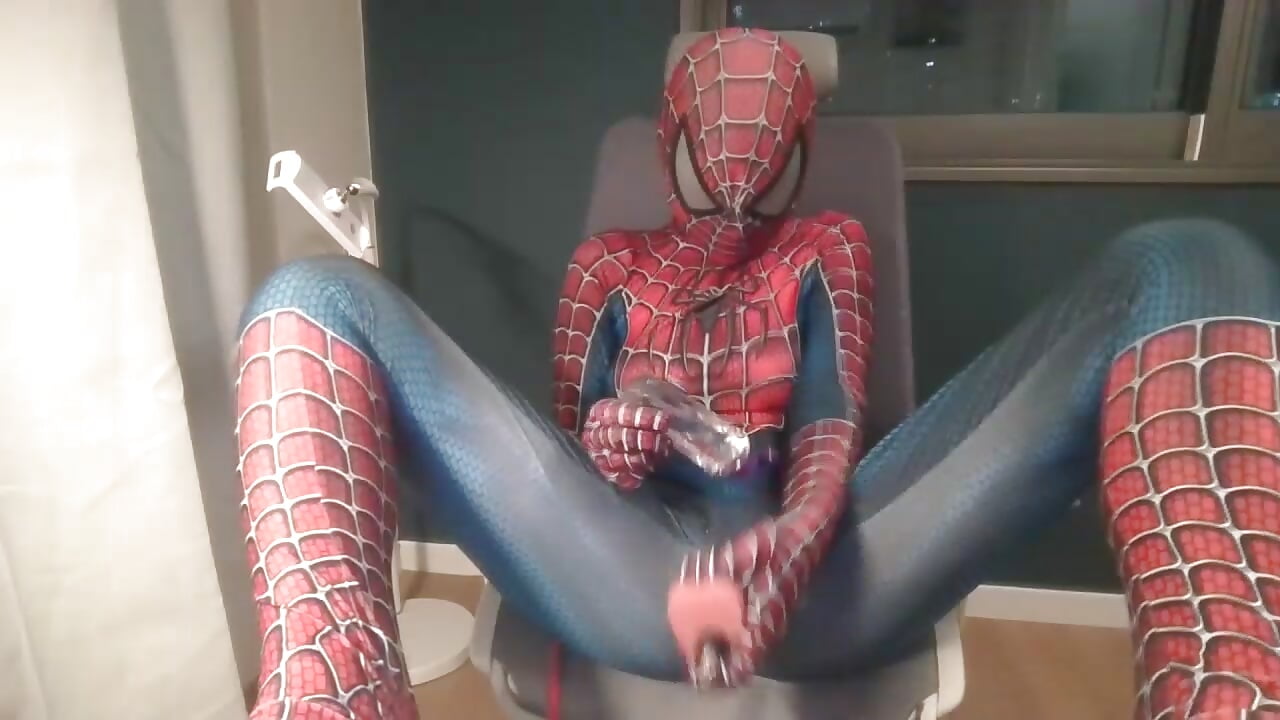 spider man costume & 귀갑묶기 rope tie - video by Cockoroach3333 cam model