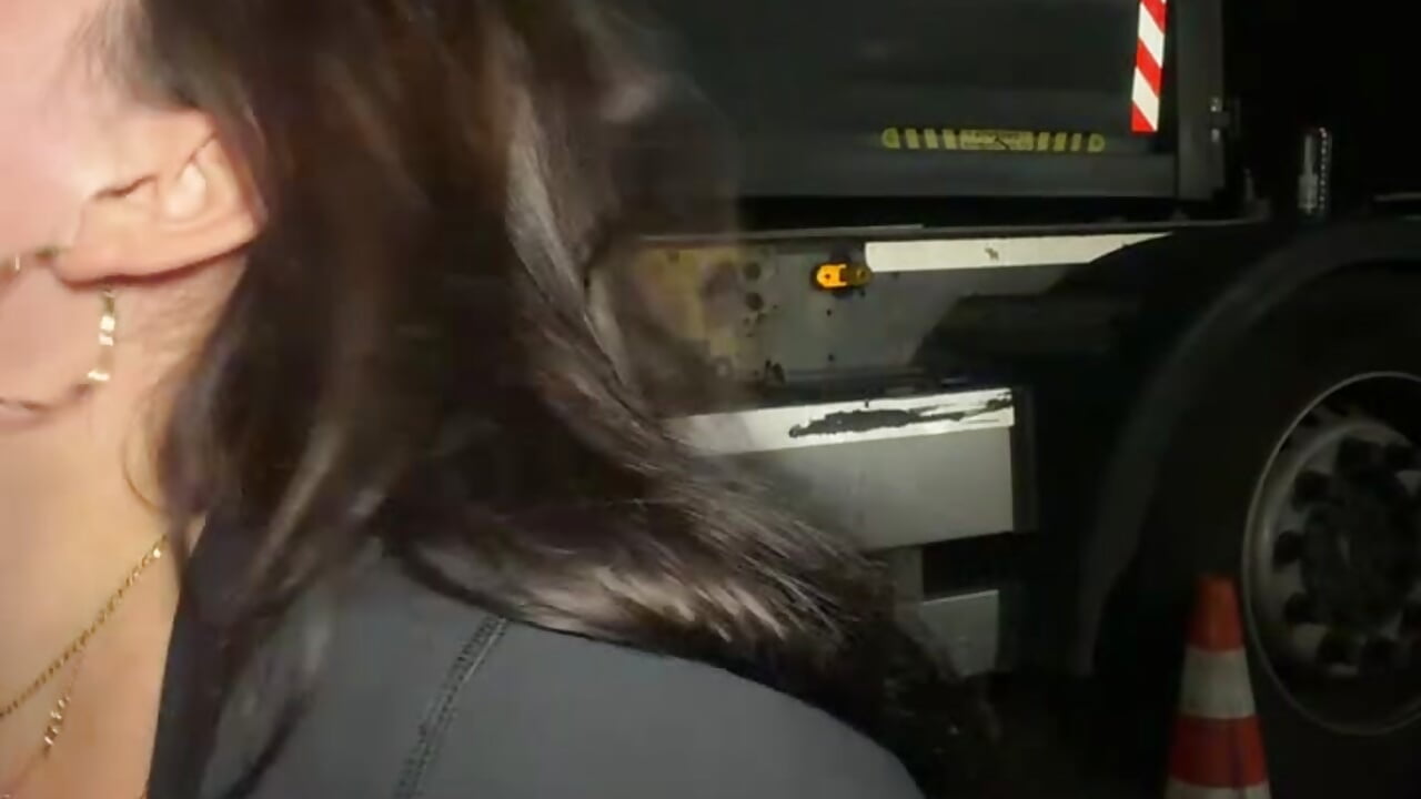 Stranger watches public BJ & Creampie