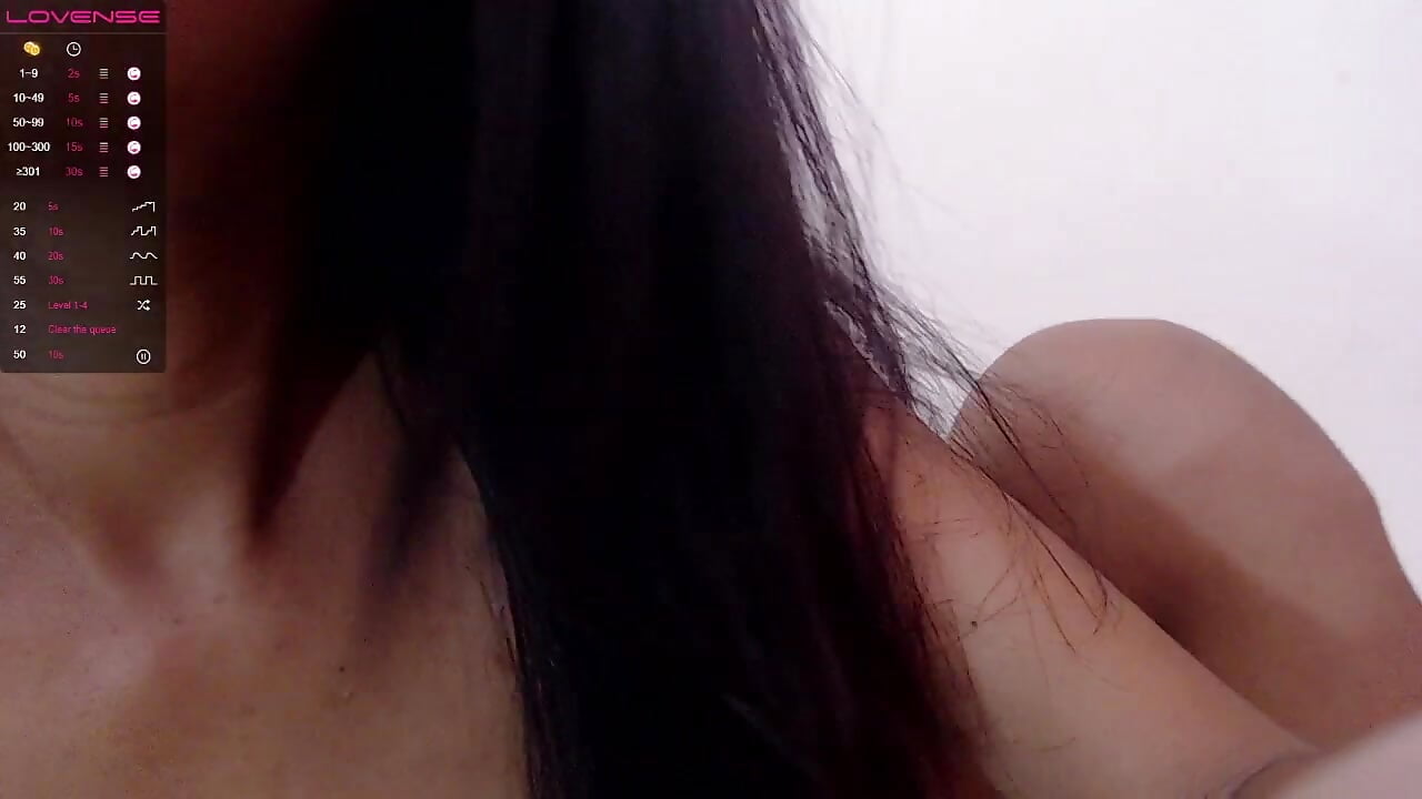 Rub Pussy - video by abilX cam model