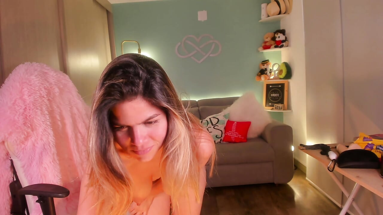 Taking my temperature the old fashioned way in my butt - video by nurse_becky cam model