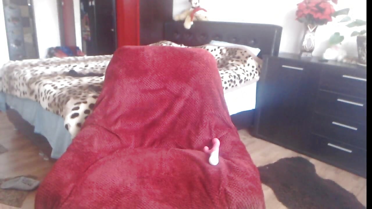 Show squirt pantyhose - video by miss_squirt cam model