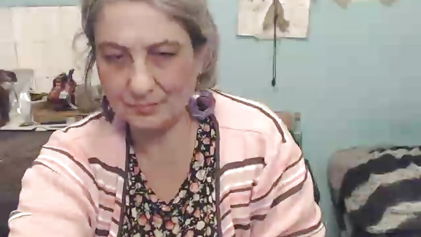 [1 Jan 18:23] Private Show - video by ExquisiteMature cam model